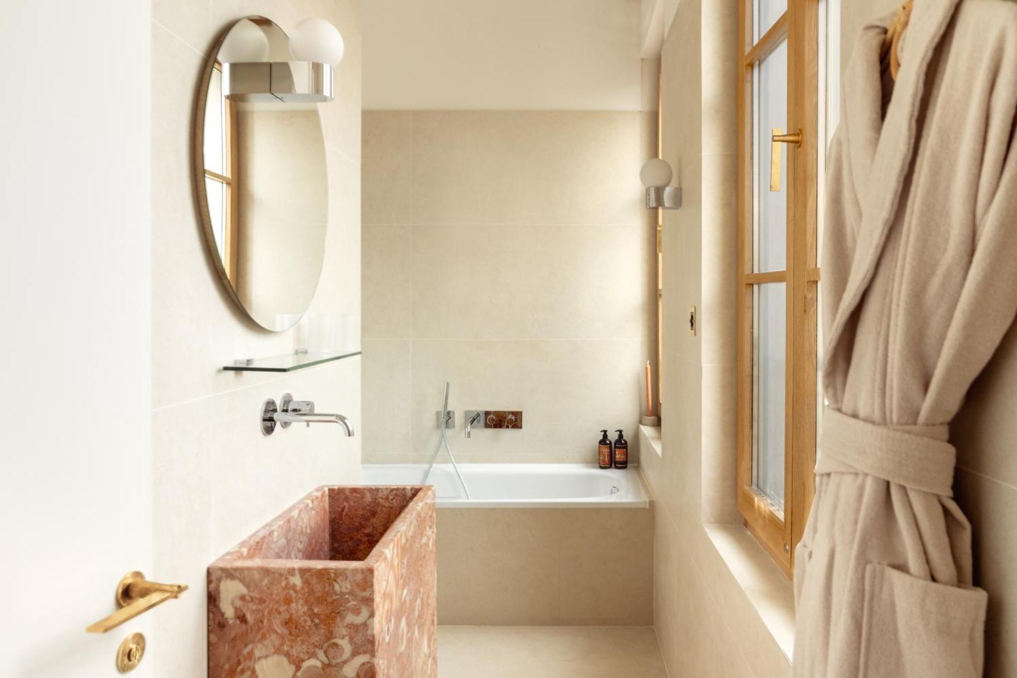 Elysee Montmartre Hotel Paris Ngoại thất bức ảnh