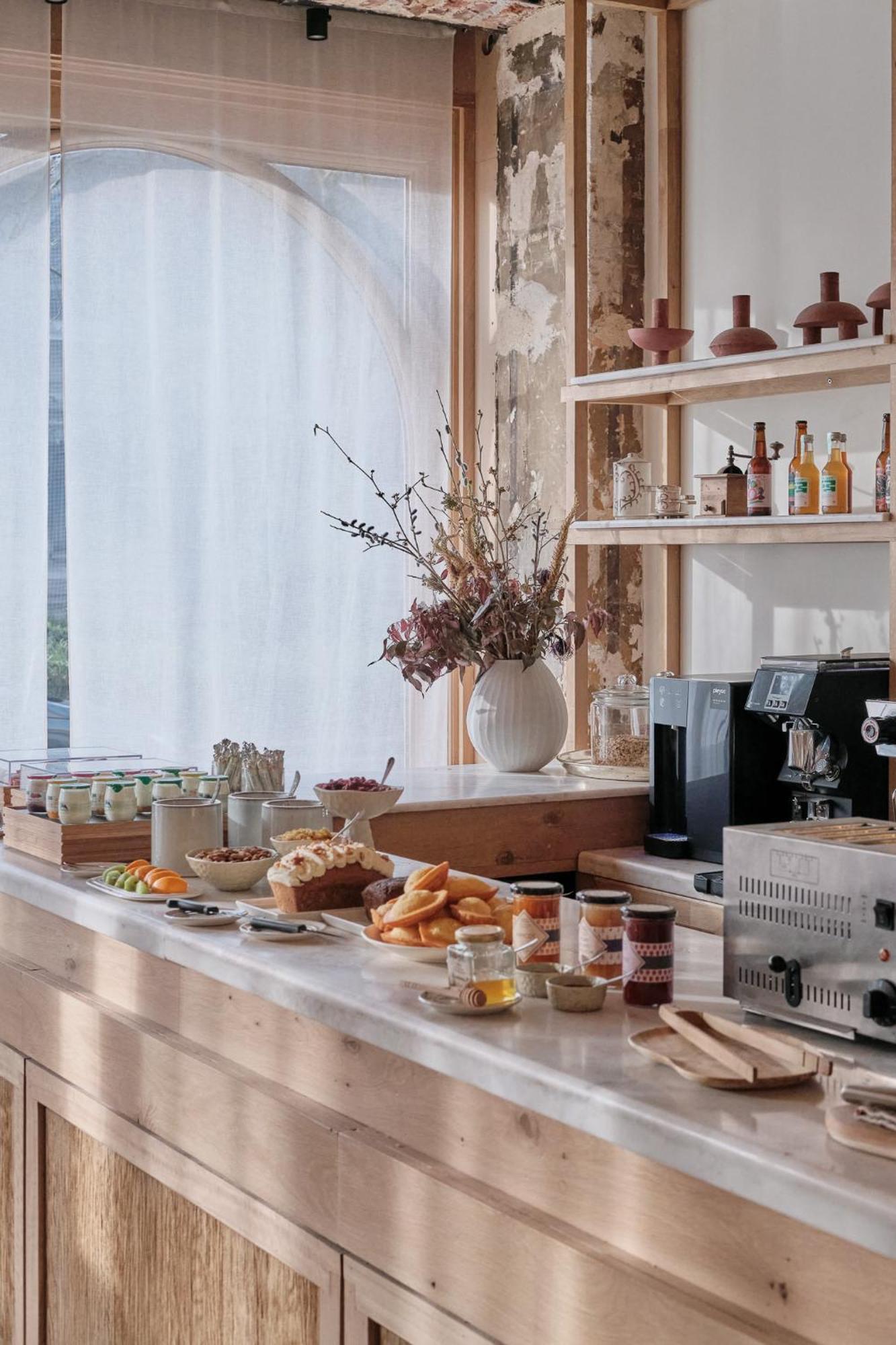 Elysee Montmartre Hotel Paris Ngoại thất bức ảnh